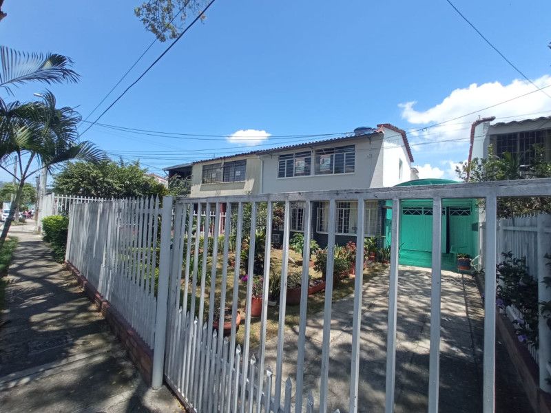 Apartamento en arriendo Santander Floridablanca Lagos I 72 m2 Habitaciones 2 Baños 1 Garajes 0 Precio $1200000