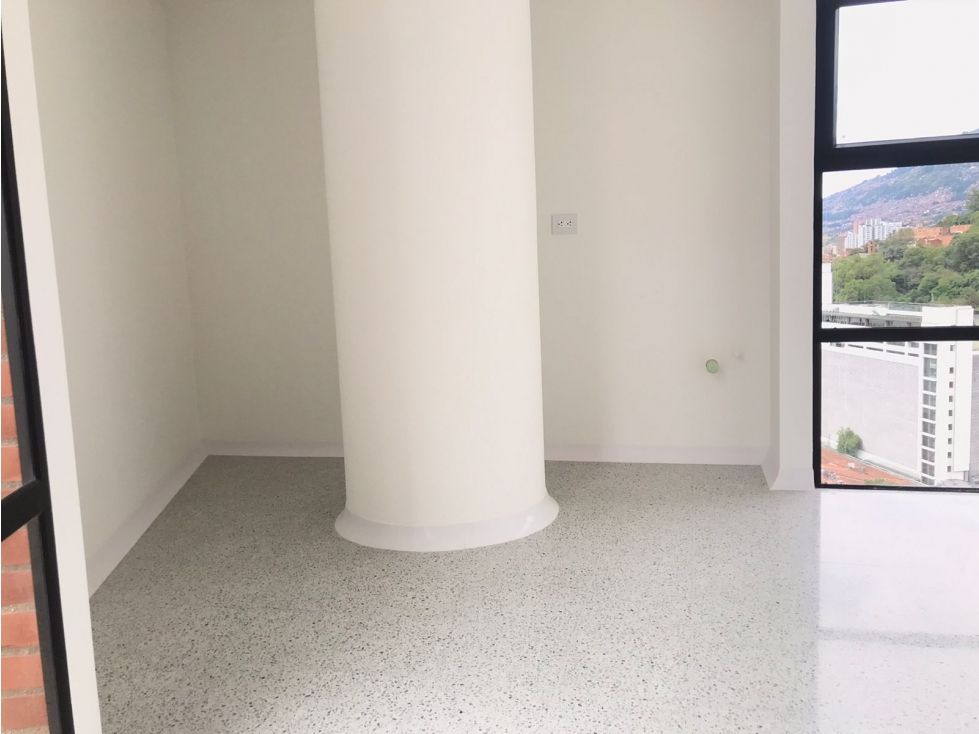 Consultorio en arriendo Antioquia Medellín El Nogal- Los Almendros 32 m2 Habitaciones 0 Baños 1 Garajes 1 Precio $4400000