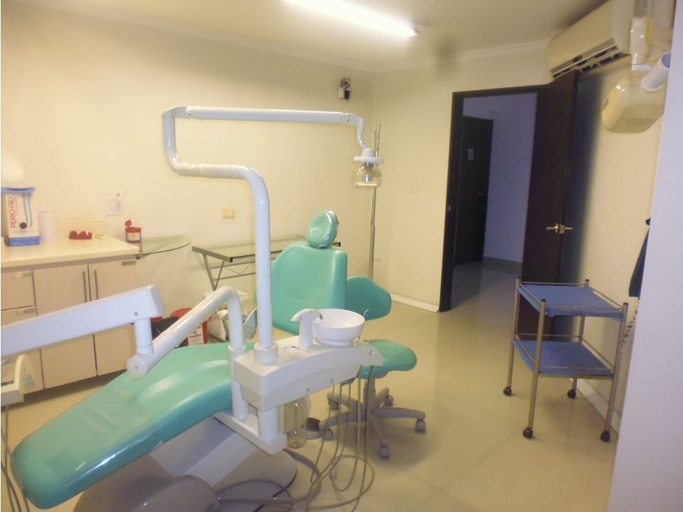 Oficina en arriendo Antioquia Medellín San Bernardo 35 m2 Habitaciones 0 Baños 1 Garajes 0 Precio $2000000