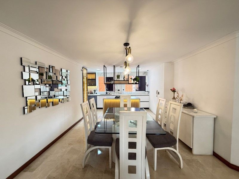 Apartamento en venta Antioquia Medellín Laureles 139 m2 Habitaciones 4 Baños 4 Garajes 2 Precio $1400000000