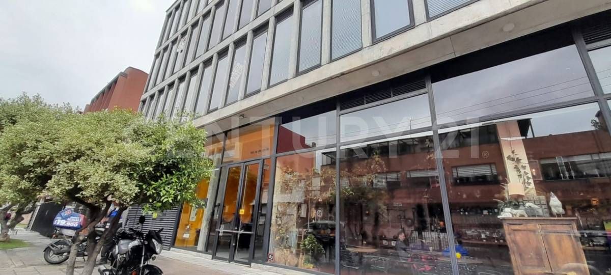 Oficina en arriendo Cundinamarca Bogotá Santa Barbara Central 70 m2 Habitaciones 0 Baños 1 Garajes 2 Precio $5400000