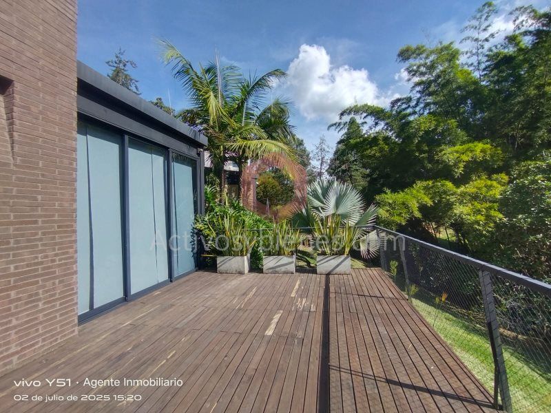 Casa en arriendo Antioquia Marinilla El Hato 4860 m2 Habitaciones 3 Baños 3 Garajes 1 Precio $7500000