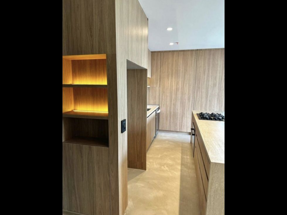 Apartamento en venta Antioquia Envigado Envigado 311 m2 Habitaciones 4 Baños 5 Garajes 0 Precio $2490000000