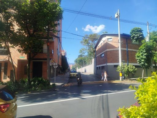 Local en arriendo Antioquia Envigado Alcalá 17 m2 Habitaciones 0 Baños 1 Garajes 0 Precio $1700000