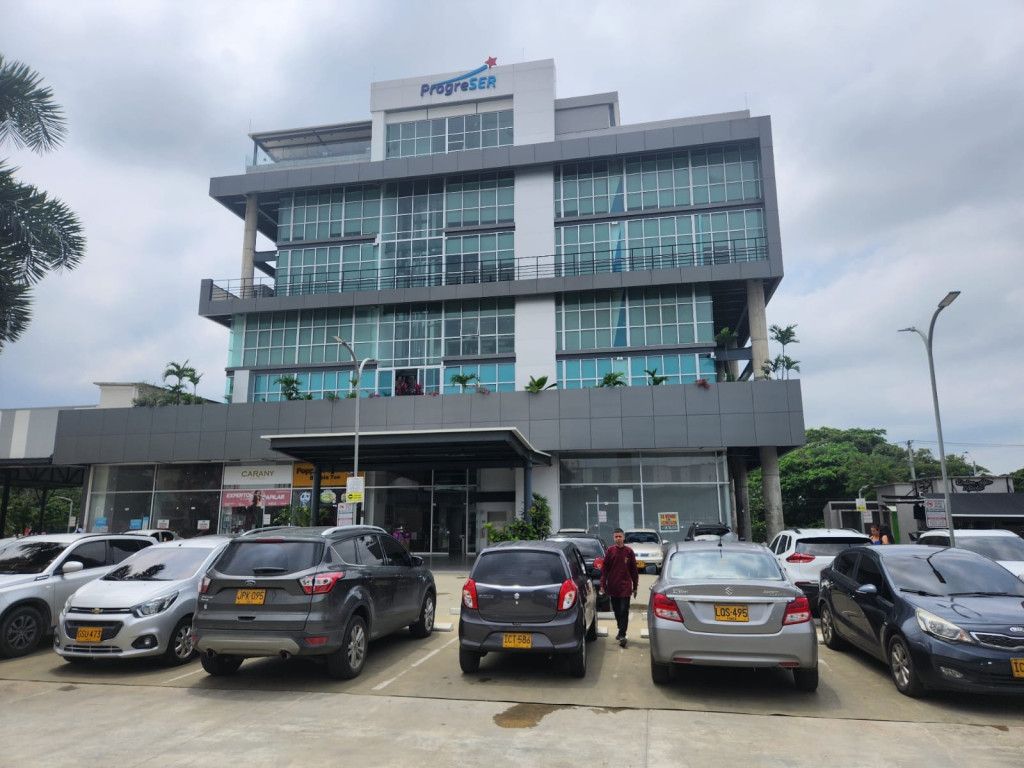 Local en venta Valle Del Cauca Cali Parcelaciones Pance 43 m2 Habitaciones 0 Baños 0 Garajes 0 Precio $950000000