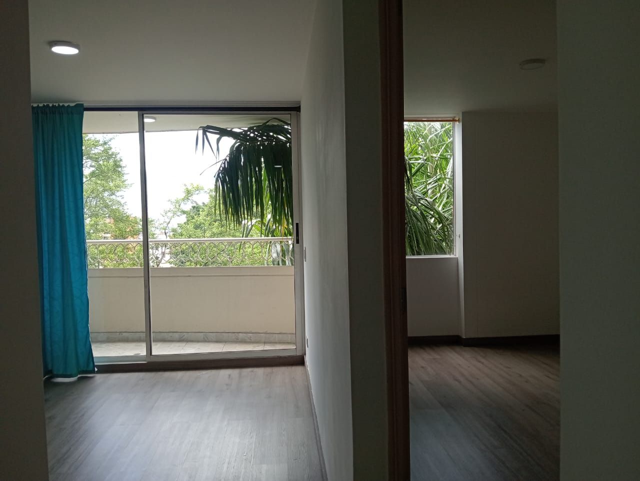 Apartamento en arriendo Antioquia Medellín El Danubio 38 m2 Habitaciones 1 Baños 1 Garajes 1 Precio $2350000