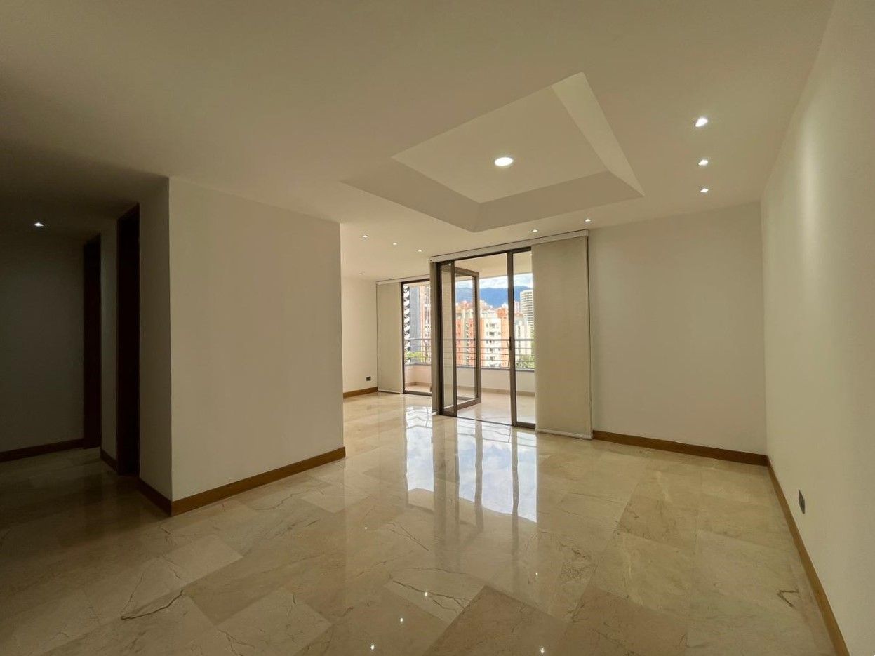 Apartamento en arriendo Antioquia Medellín Alejandria 134 m2 Habitaciones 3 Baños 4 Garajes 2 Precio $6950000