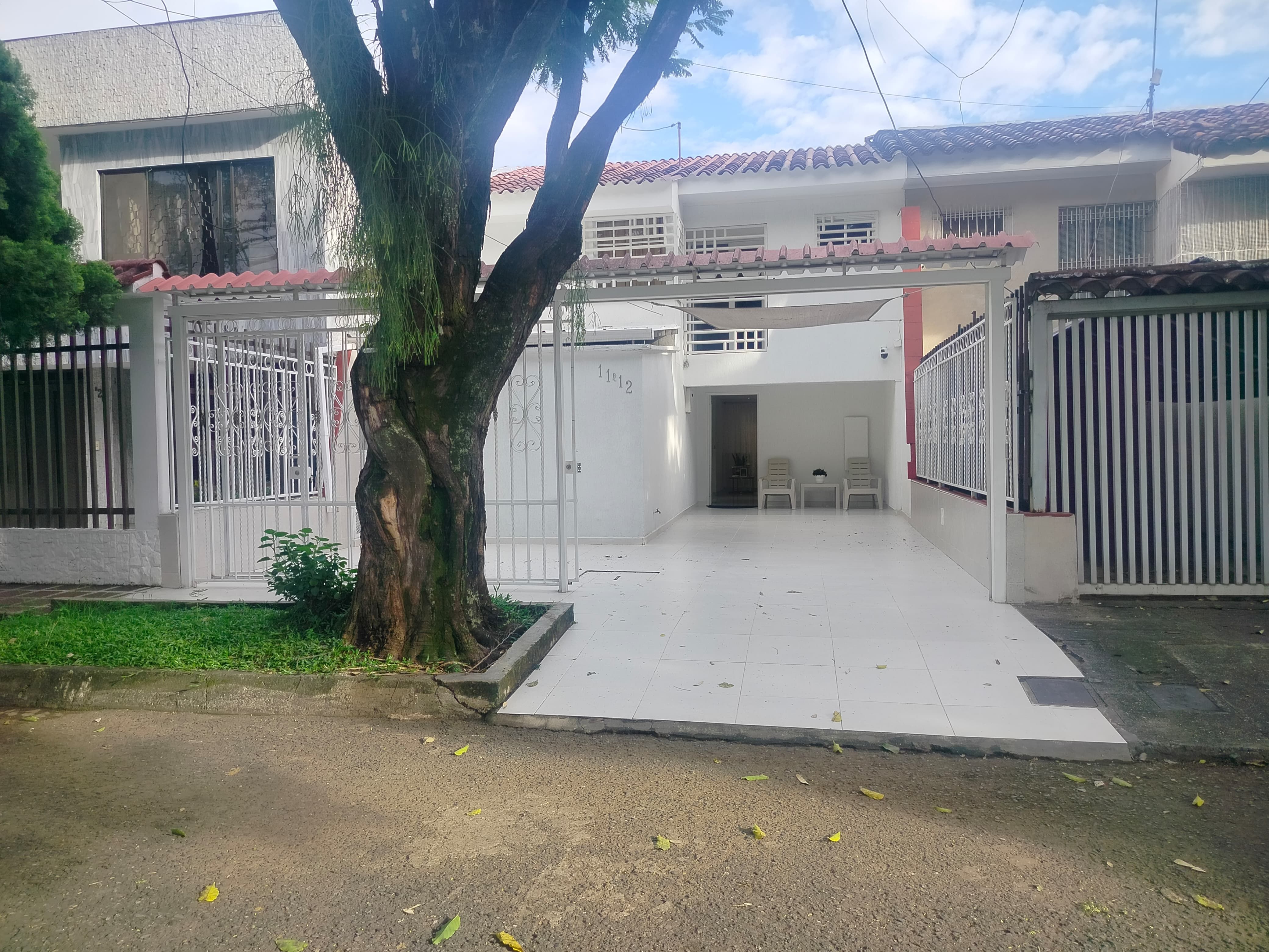 Casa en venta Valle Del Cauca Cali El Gran Limonar Cataya 169 m2 Habitaciones 4 Baños 3 Garajes 1 Precio $750000000