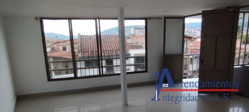 Apartamento en arriendo Antioquia Medellín San Bernardo 40 m2 Habitaciones 2 Baños 1 Garajes 0 Precio $1570000