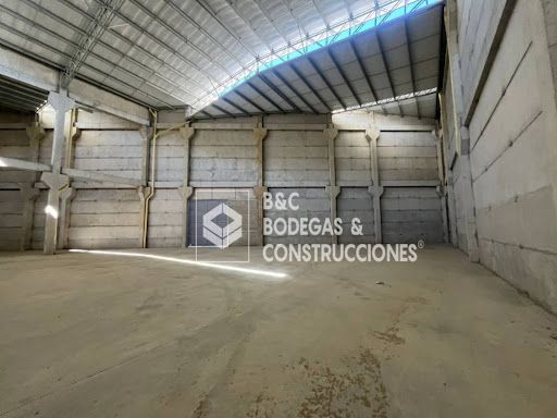Bodega en arriendo Antioquia Girardota Centro 1800 m2 Habitaciones 0 Baños 6 Garajes 1 Precio $51015000