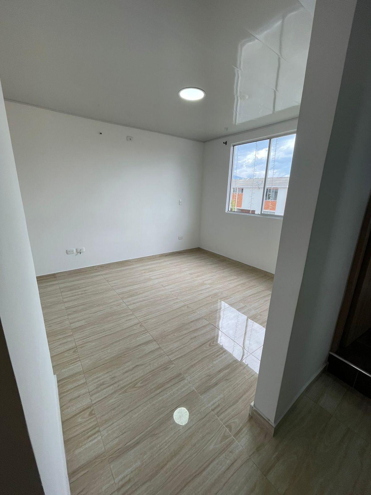 Casa en venta Valle Del Cauca Palmira Colombina 352 m2 Habitaciones 3 Baños 3 Garajes 1 Precio $355000000