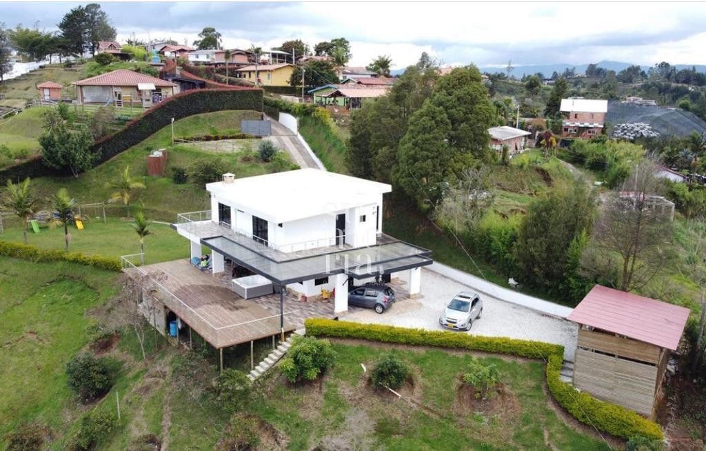 Casa Campestre en venta Antioquia Rionegro Centro 370 m2 Habitaciones 4 Baños 4 Garajes 0 Precio $1400000000