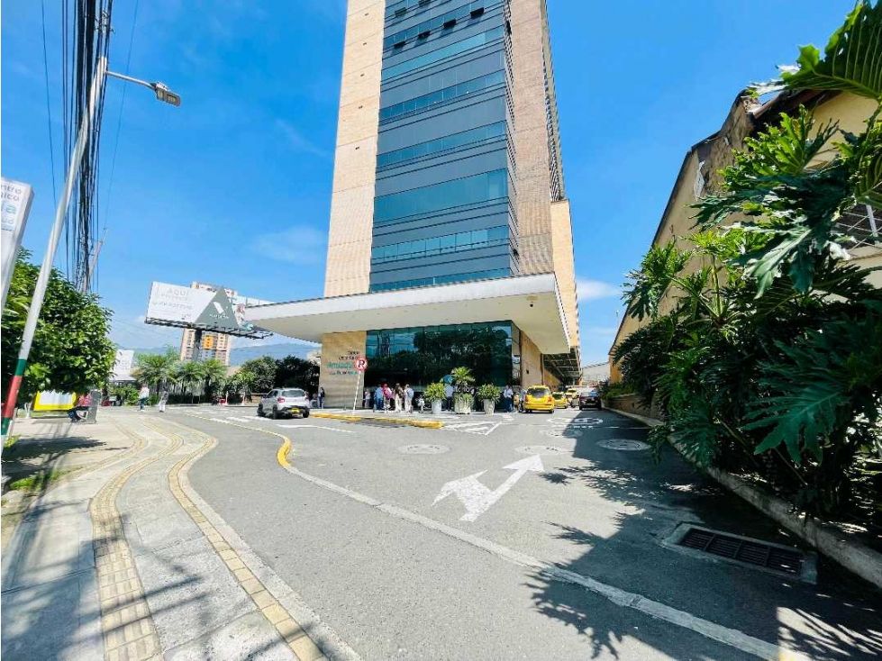 Oficina en arriendo Antioquia Envigado Las Vegas 33 m2 Habitaciones 0 Baños 1 Garajes 1 Precio $3100000
