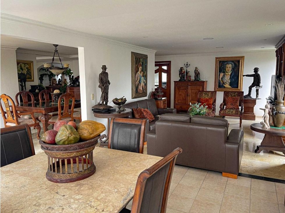 Apartamento en venta Antioquia Medellín Medellín 250 m2 Habitaciones 3 Baños 5 Garajes 2 Precio $2100000000