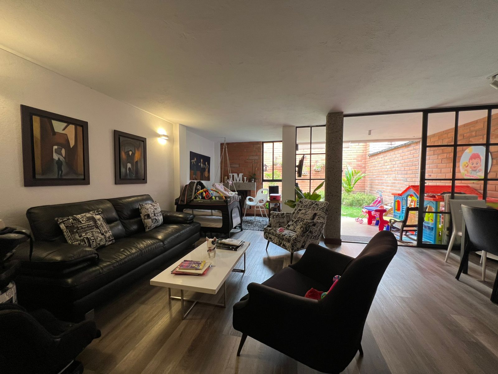 Casa en venta Antioquia Envigado Vereda El Peñasco 141 m2 Habitaciones 3 Baños 3 Garajes 2 Precio $1110000000