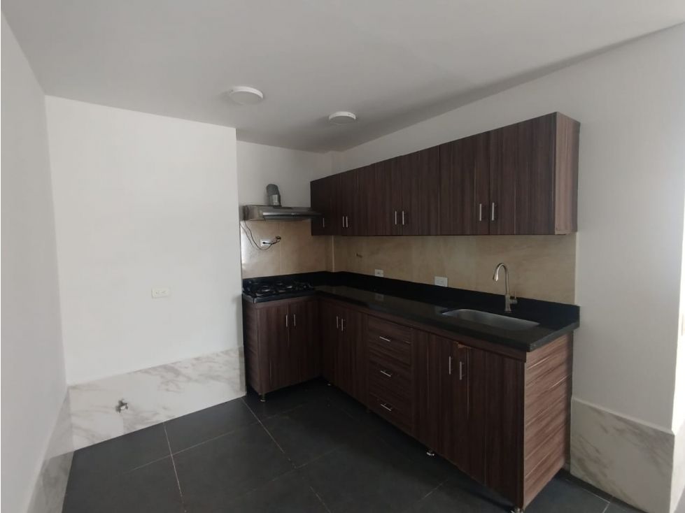 Casa en arriendo Antioquia La Ceja Ofir 140 m2 Habitaciones 4 Baños 5 Garajes 1 Precio $3600000