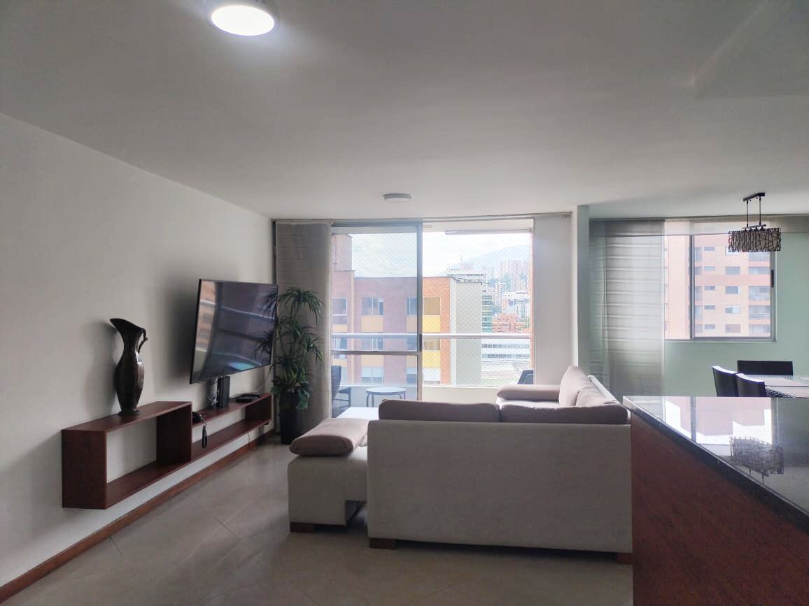 Apartamento en arriendo Antioquia Medellín La Aguacatala 82 m2 Habitaciones 2 Baños 2 Garajes 1 Precio $5350000