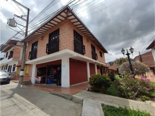 Casa en arriendo Antioquia El Retiro El Retiro 96 m2 Habitaciones 3 Baños 2 Garajes 1 Precio $2800000