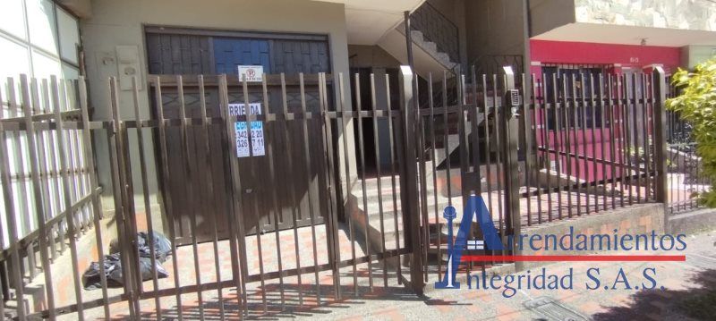 Apartamento en arriendo Antioquia Medellín San Bernardo 70 m2 Habitaciones 2 Baños 1 Garajes 1 Precio $2500000