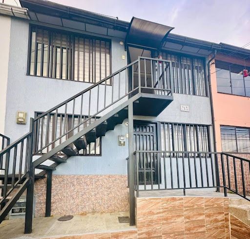 Casa en venta Caldas Manizales La Enea 72 m2 Habitaciones 5 Baños 2 Garajes 1 Precio $450000000