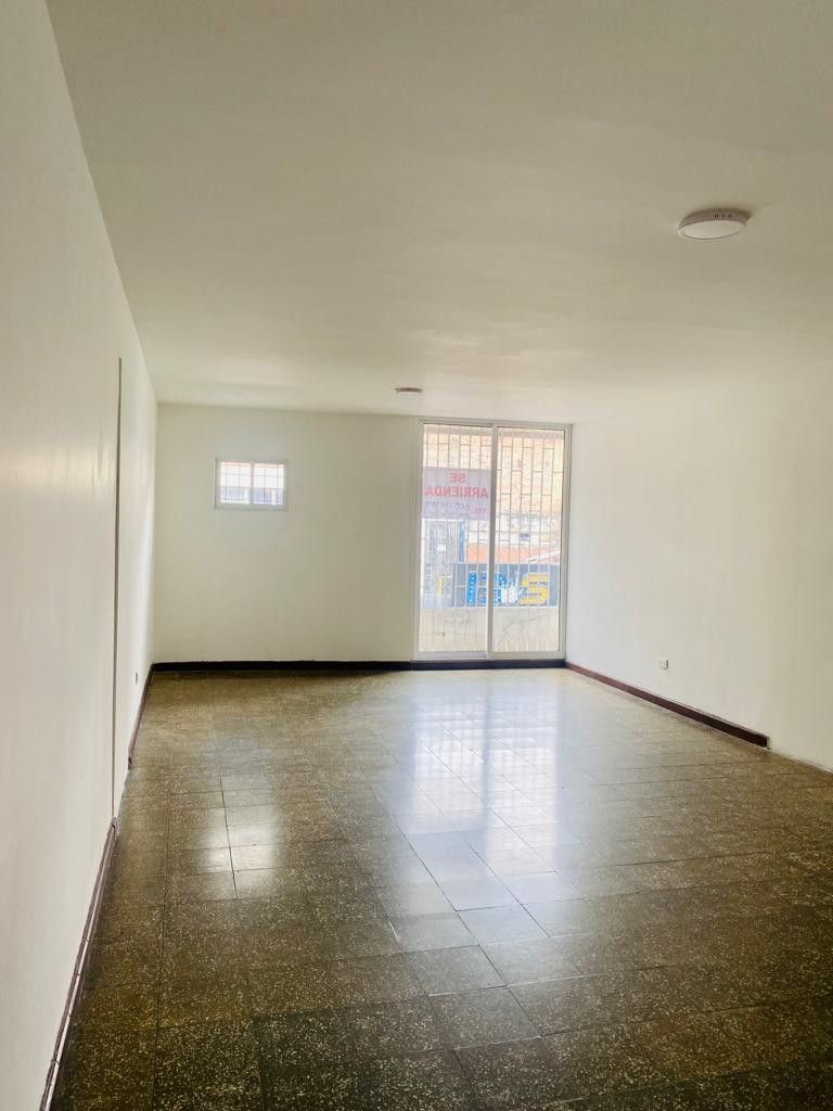 Oficina en arriendo Valle Del Cauca Cali La Merced 50 m2 Habitaciones 0 Baños 1 Garajes 0 Precio $950000