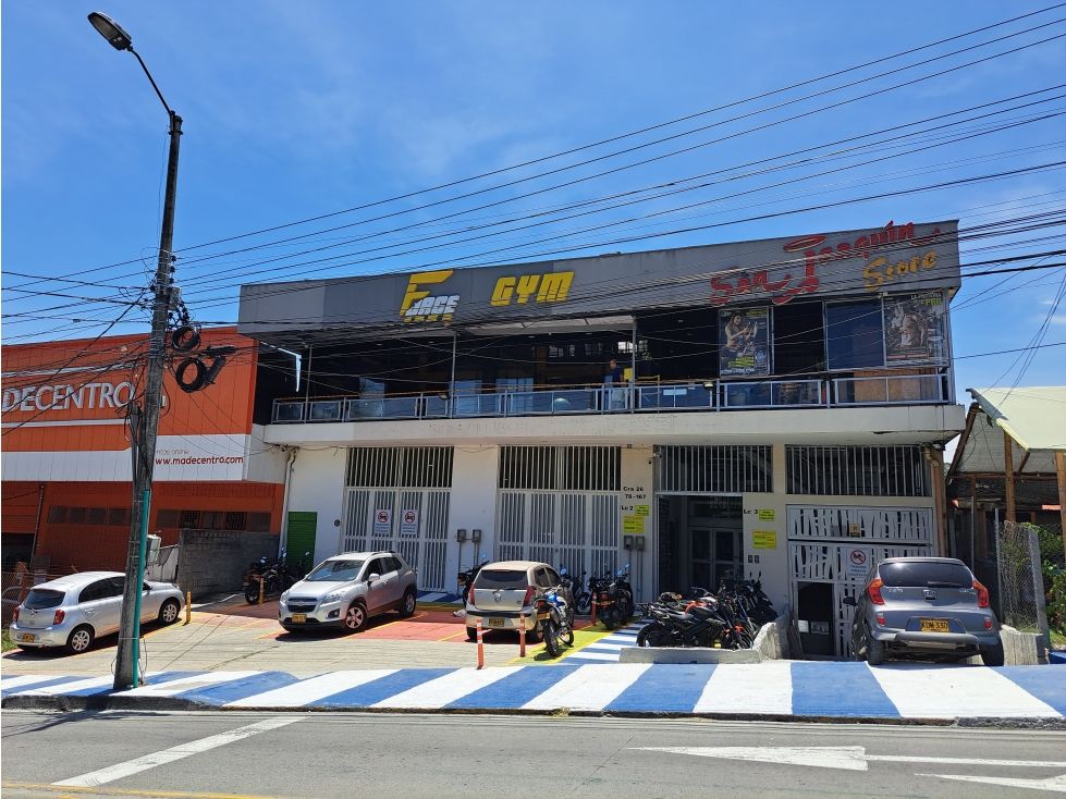 Bodega en venta Risaralda Pereira Alcala Del Campo 2000 m2 Habitaciones 0 Baños 9 Garajes 10 Precio $6000000000