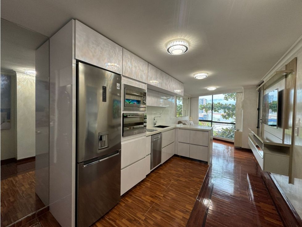 Apartaestudio en venta Antioquia Medellín Castropol 42 m2 Habitaciones 1 Baños 1 Garajes 1 Precio $420000000