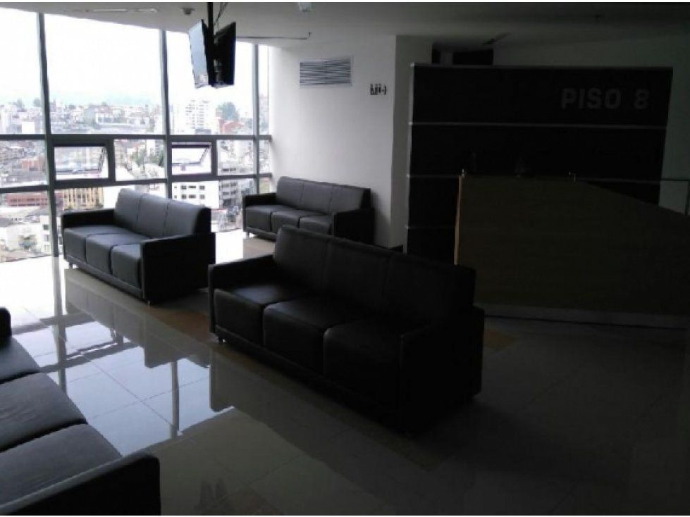 Oficina en arriendo Caldas Manizales El Cable 59 m2 Habitaciones 0 Baños 1 Garajes 1 Precio $3875000