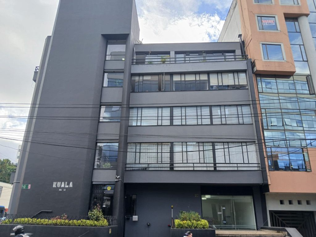Oficina en arriendo Cundinamarca Bogotá Lago Gaitan 33 m2 Habitaciones 0 Baños 1 Garajes 1 Precio $1652000