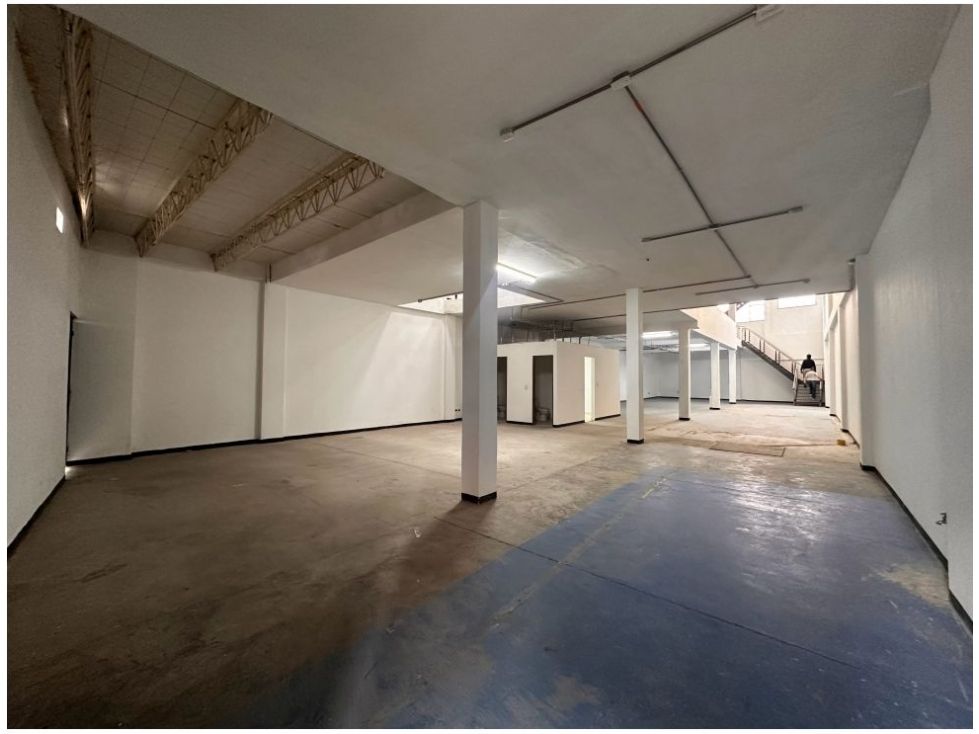 Bodega en arriendo Cundinamarca Bogotá Jorge Eliécer Gaitán 537 m2 Habitaciones 0 Baños 4 Garajes 0 Precio $14000000