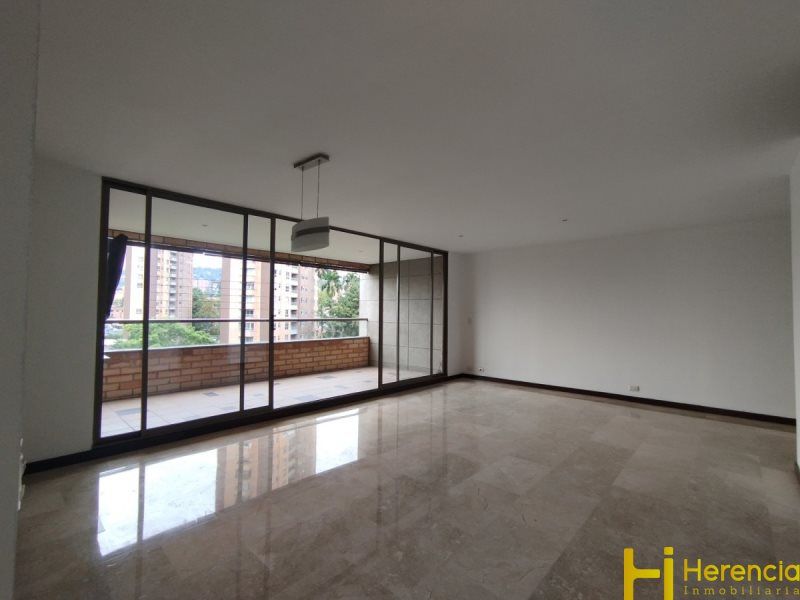 Apartamento en arriendo Antioquia Medellín La Florida 143 m2 Habitaciones 3 Baños 2 Garajes 2 Precio $6900000