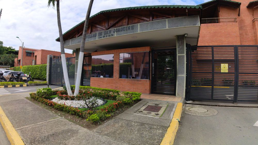 Casa en venta Valle Del Cauca Cali Urbanización San Joaquín 257 m2 Habitaciones 4 Baños 4 Garajes 2 Precio $950000000