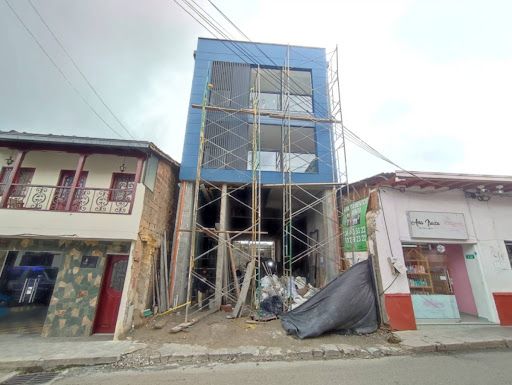 Local en arriendo Antioquia La Ceja Centro 210 m2 Habitaciones 0 Baños 1 Garajes 1 Precio $14000000
