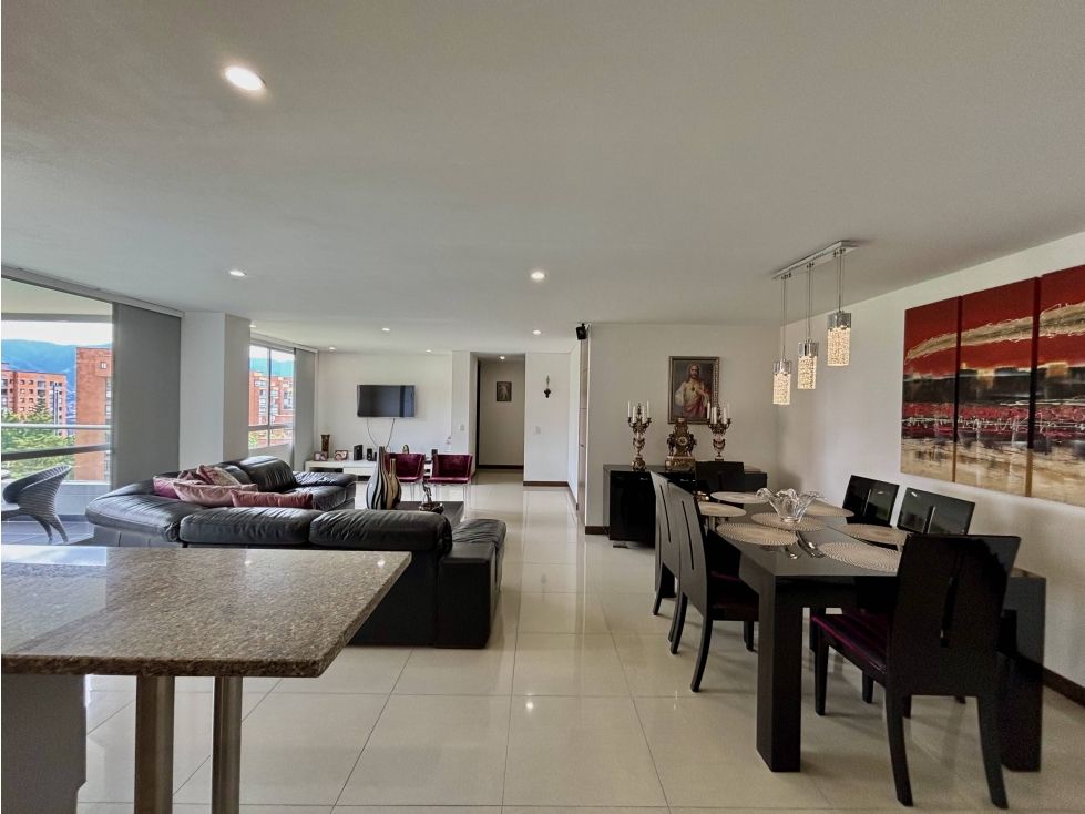 Apartamento en arriendo Antioquia Medellín Los Balsos No1 146 m2 Habitaciones 2 Baños 3 Garajes 2 Precio $6500000