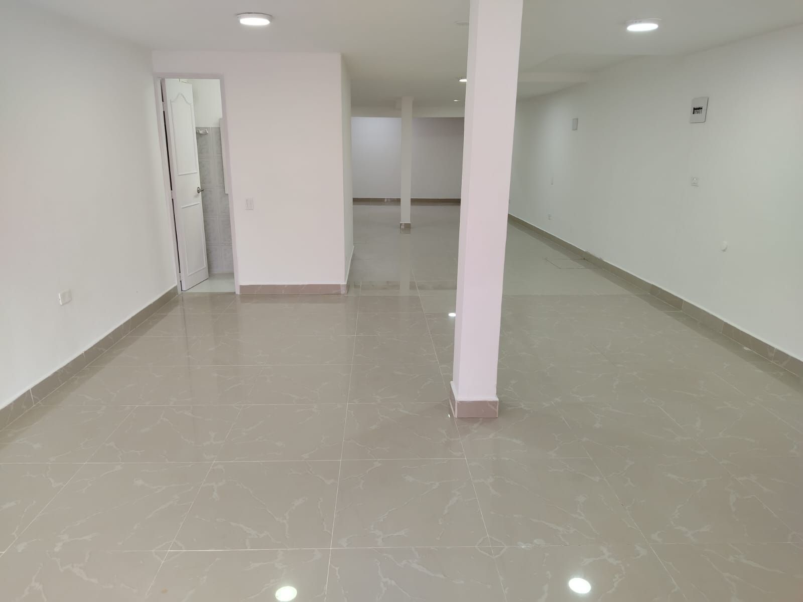 Local en arriendo Antioquia Rionegro Santa Ana 70 m2 Habitaciones 0 Baños 2 Garajes 0 Precio $3000000