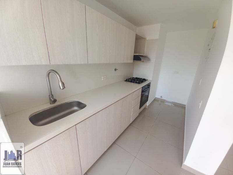 Apartamento en arriendo Antioquia Envigado La Pradera 80 m2 Habitaciones 3 Baños 2 Garajes 1 Precio $3700000