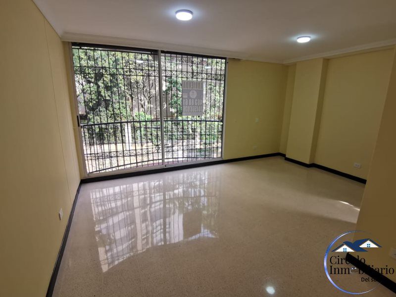 Apartamento en arriendo Antioquia Medellín Astorga 80 m2 Habitaciones 3 Baños 2 Garajes 1 Precio $3200000