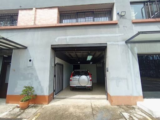 Bodega en arriendo Antioquia Medellín Campo Amor 223 m2 Habitaciones 0 Baños 1 Garajes 4 Precio $12265000