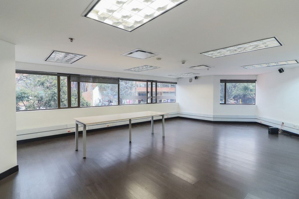 Oficina en venta Cundinamarca Bogotá Quinta Camacho 795 m2 Habitaciones 0 Baños 2 Garajes 10 Precio $5200000000