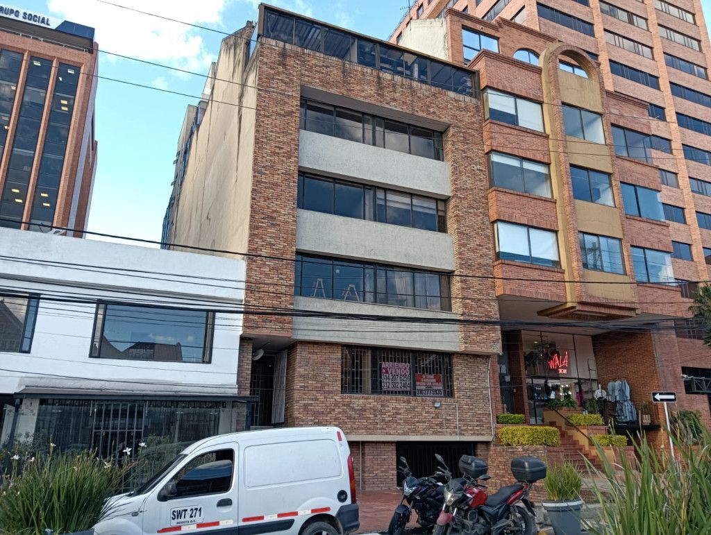 Apartamento en arriendo Cundinamarca Bogotá Quinta Camacho 50 m2 Habitaciones 1 Baños 2 Garajes 1 Precio $2497000