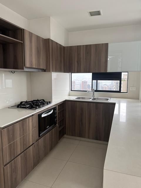 Apartamento en arriendo Antioquia Medellín La Florida 110 m2 Habitaciones 2 Baños 3 Garajes 2 Precio $6900000