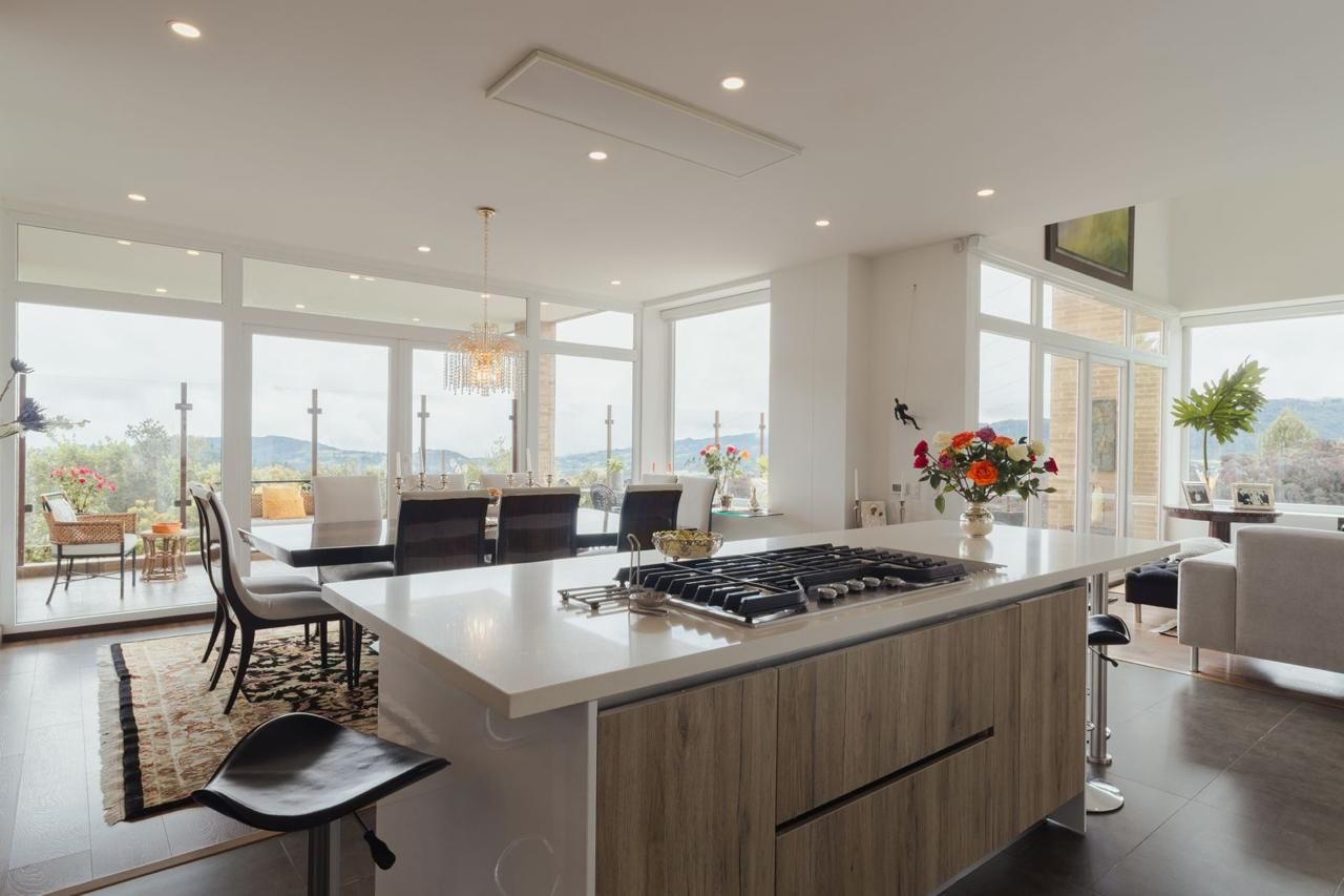 Casa Campestre en venta Cundinamarca La Calera Montebelo 1393 m2 Habitaciones 4 Baños 6 Garajes 4 Precio $3000000000