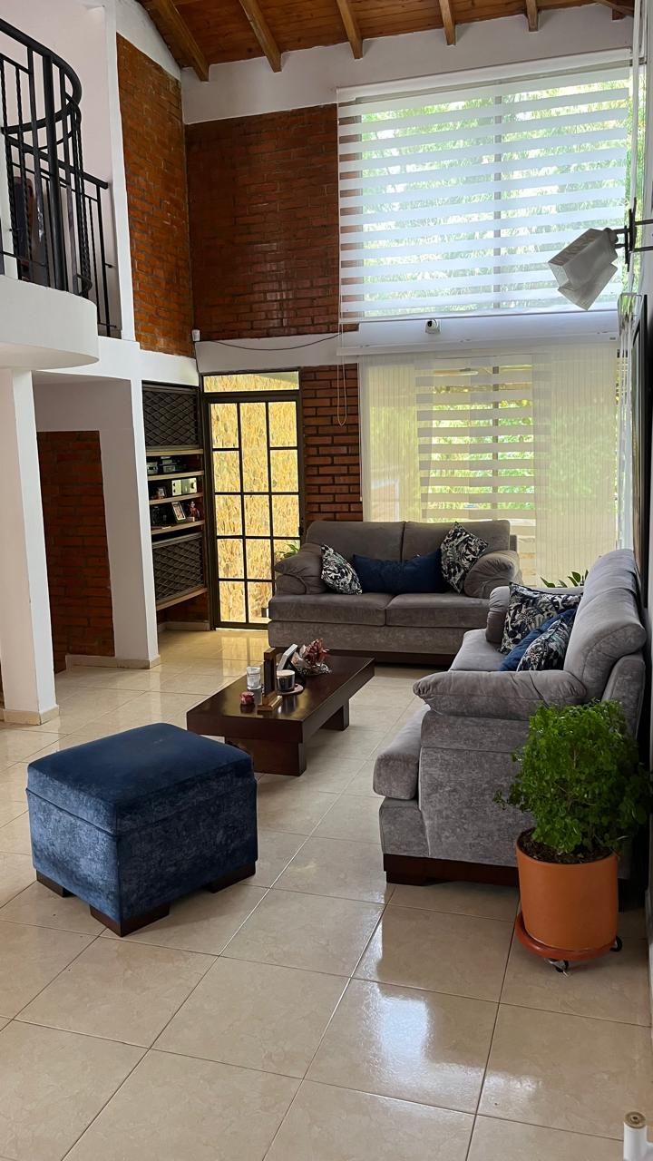 Casa Campestre en venta Risaralda Pereira Br Villa Ilusion 327 m2 Habitaciones 4 Baños 4 Garajes 6 Precio $1300000000