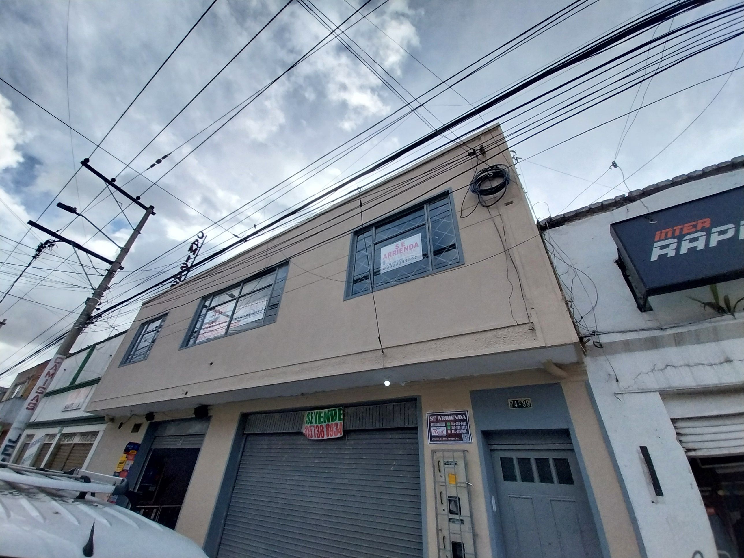 Local Comercial en arriendo o venta Cundinamarca Bogotá Las Ferias Occidental 210 m2 Habitaciones 0 Baños 2 Garajes 0 Precio venta $820000000 Precio arriendo $5300000