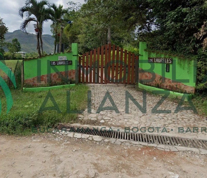 Lote en venta Santander Piedecuesta Piedecuesta 0 m2 Habitaciones 0 Baños 0 Garajes 0 Precio $390000000