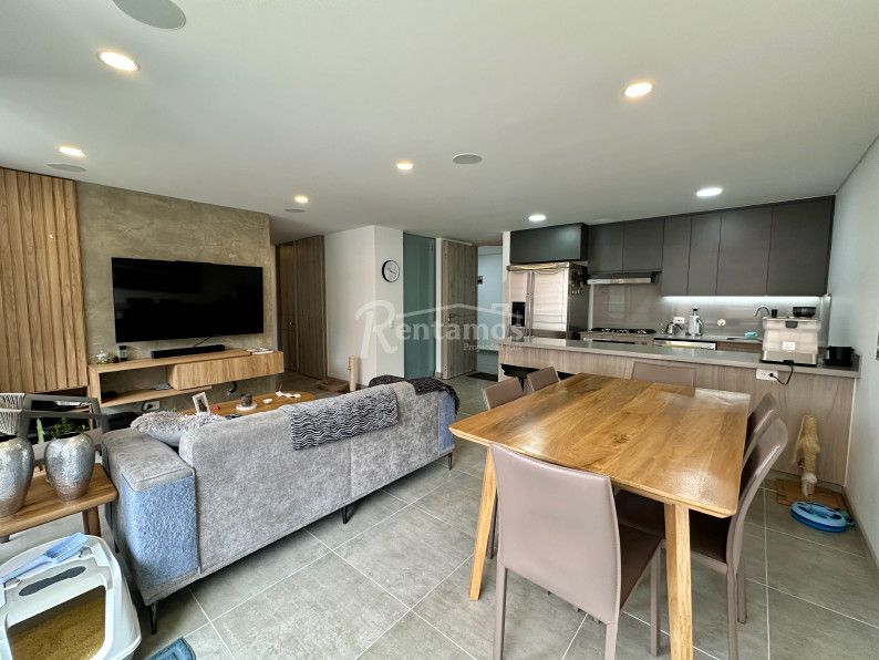 Apartamento en venta Antioquia Envigado El Chinguí 98 m2 Habitaciones 2 Baños 3 Garajes 1 Precio $980000000