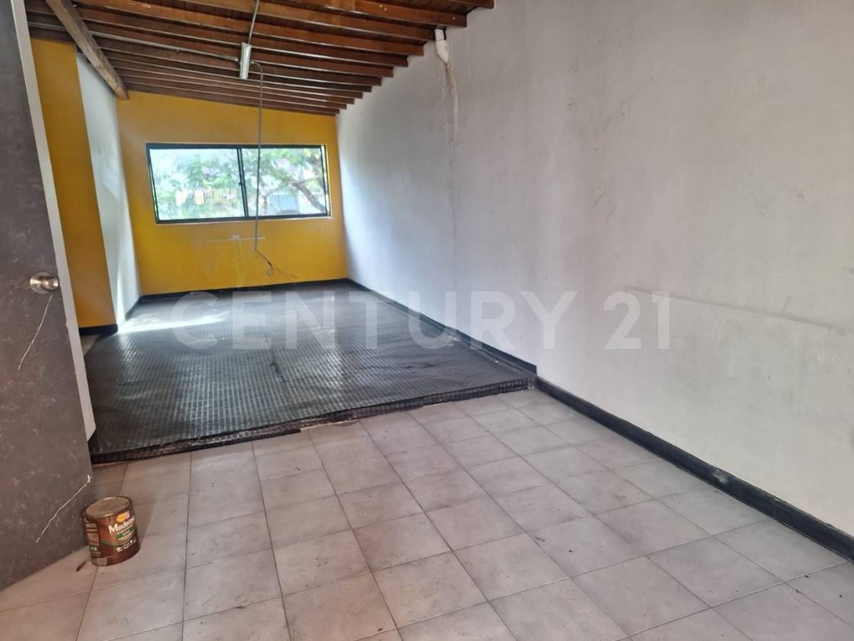 Bodega en arriendo Antioquia Medellín La Floresta 220 m2 Habitaciones 0 Baños 1 Garajes 0 Precio $6500000