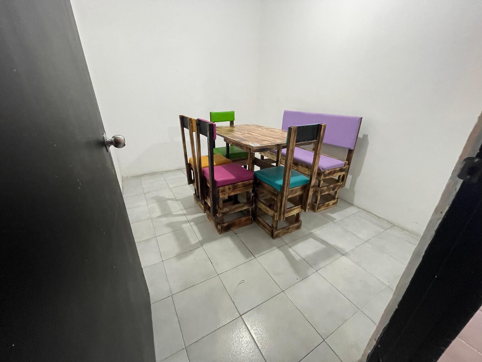 Casa en arriendo Antioquia Medellín Berlin 132 m2 Habitaciones 3 Baños 1 Garajes 0 Precio $3800000