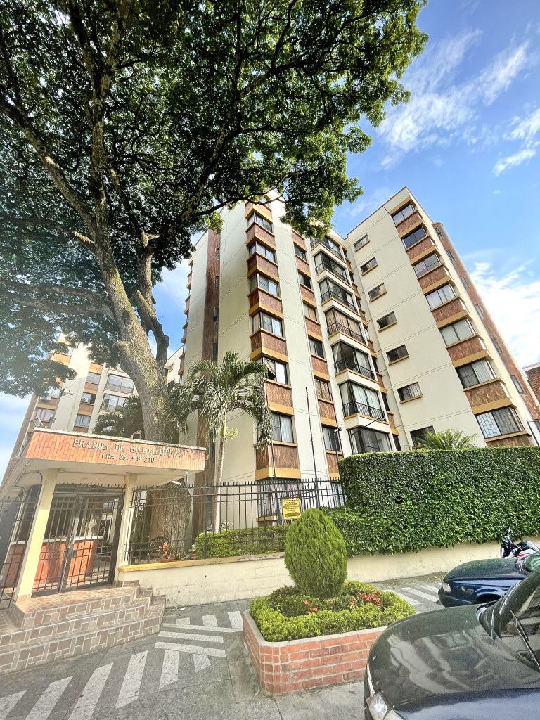 Apartamento en venta Valle Del Cauca Cali Camino Real - Los Fundadores 80 m2 Habitaciones 3 Baños 2 Garajes 1 Precio $380000000