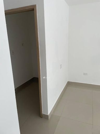 Local en arriendo Bolívar Cartagena España 31 m2 Habitaciones 0 Baños 1 Garajes 0 Precio $1600000
